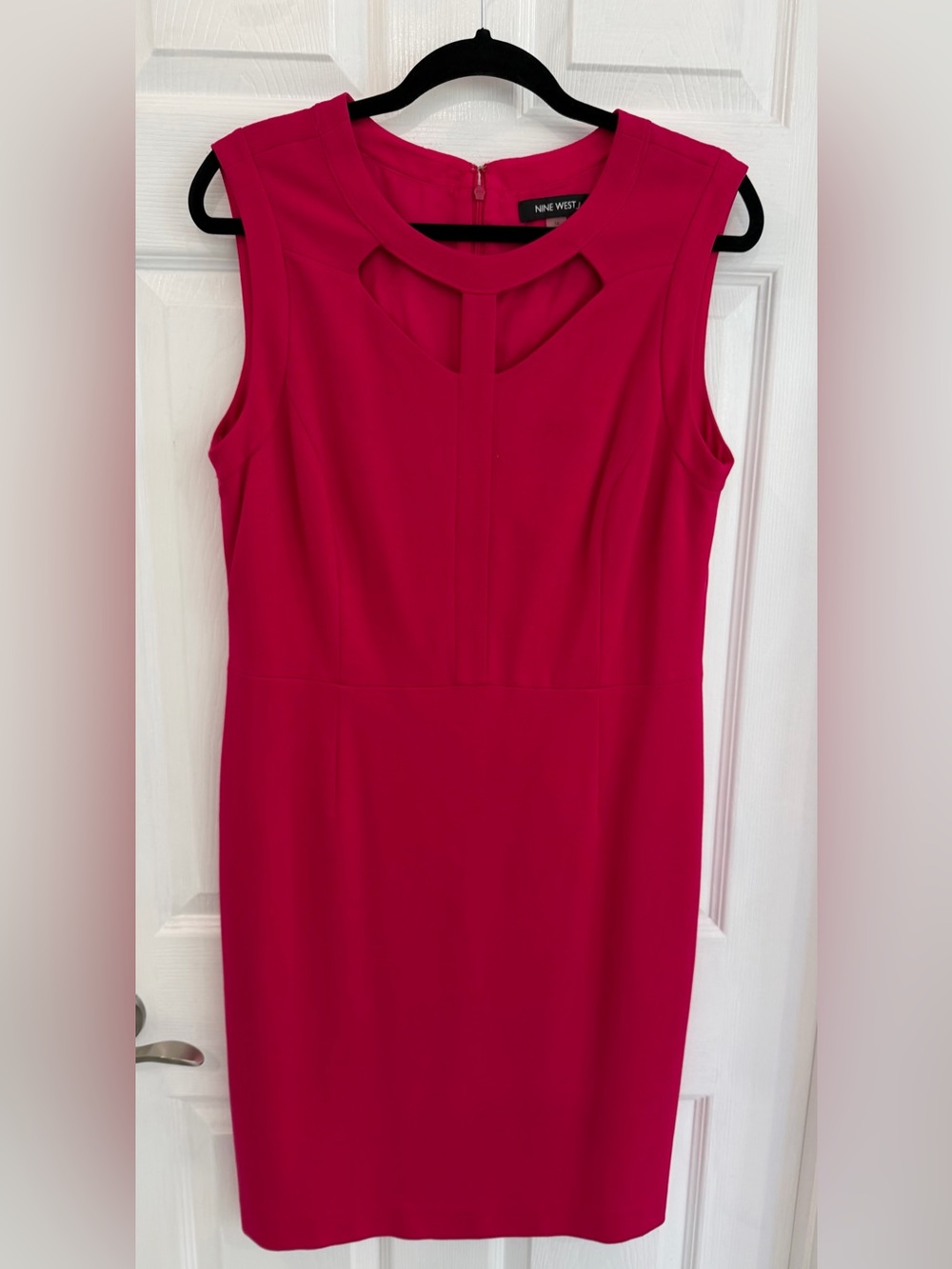 Nine West Hot Pink Sleeveless Sheath Dress with Keyhole Detail